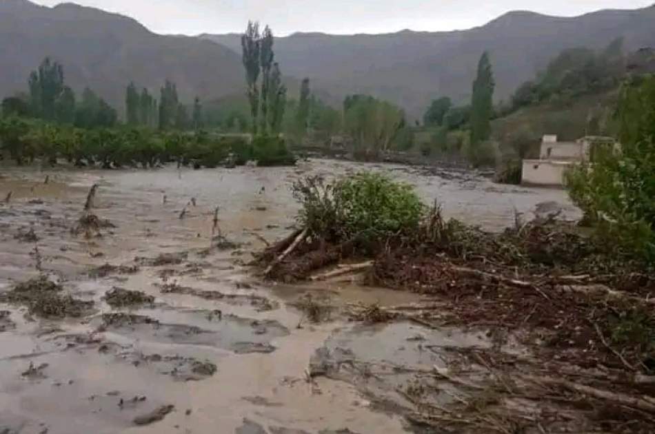 سیلاب در دره سنگلاخ  باعث نابودی چشمه های آب شد