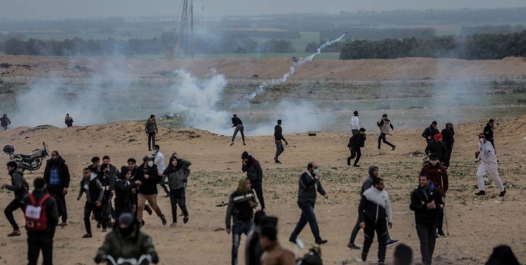 یک شهید و 5 زخمی در چهلمین راهپیمایی حق بازگشت غزه 