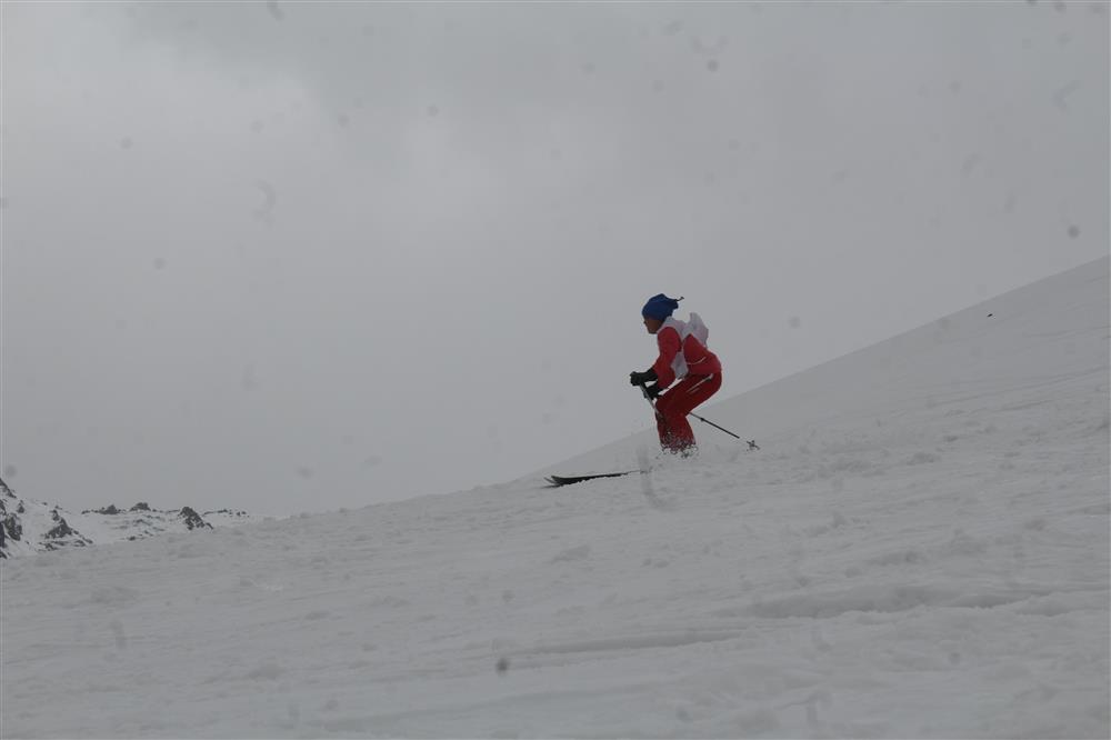 دهمین دور رقابت های اسکی بانوان در بامیان برگزار شد