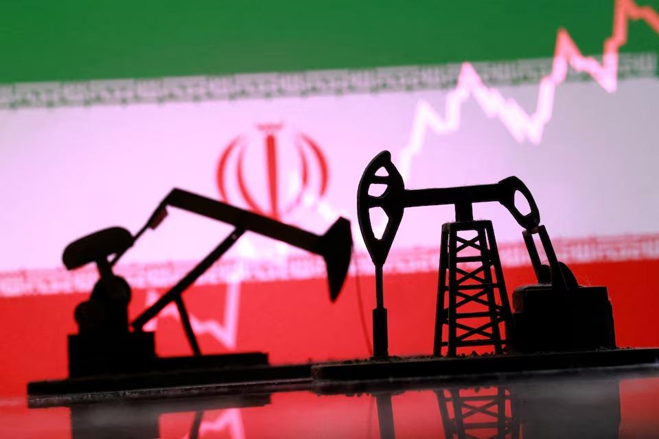 امریکا معافیت 30 روزه برای فروش نفت ایران صادر کرد - خبرگزاری افغان ایرکا