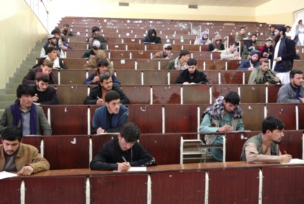 آزمون نهایی پزشکی و جذب به اکادمی پولیس در کابل برگزار شد - خبرگزاری افغان ایرکا