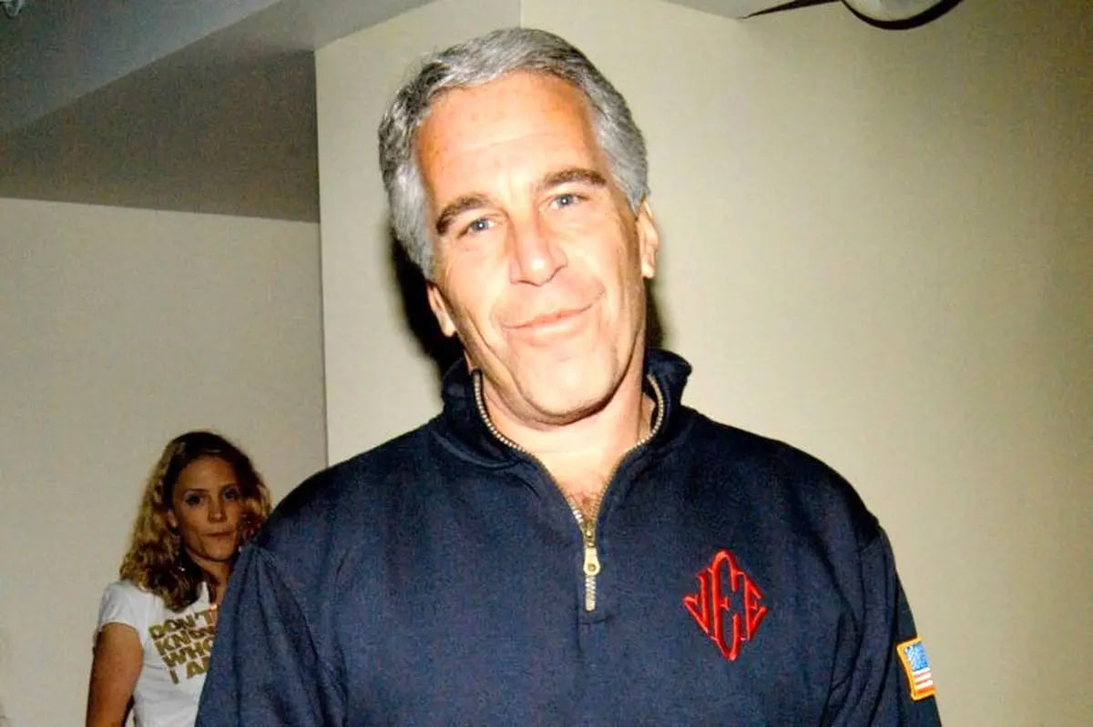 دختر مرموزی که قرار بود وارث جفری اپستین شود؛ اموال مفسد جنسی مشهور چقدر است؟ 