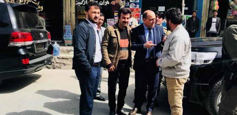 وزیر داخله از مردی که توسط پولیس لت شده بود معذرت خواهی کرد! - خبرگزاری افغان ایرکا