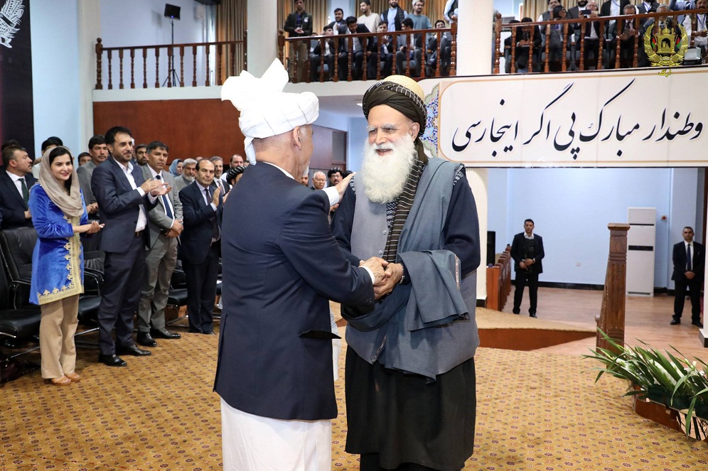 عبدالرب رسول سیاف به عنوان رئیس جرگه مشورتی صلح انتخاب شد - خبرگزاری افغان ایرکا