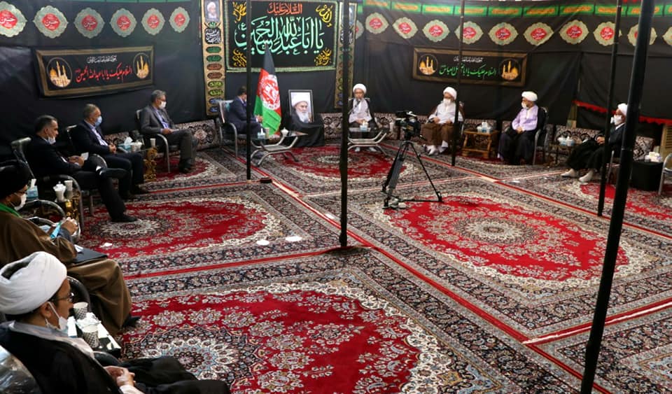 دیدار سفیر کبیر جمهوری اسلامی افغانستان و هیئت همراه با مرجع عالیقدر آیت الله فاضلی بهسودی - تصویر دوم خبر