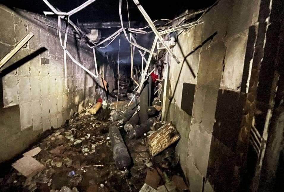 شب مرگبار بغداد؛ 55 کشته در پی انفجار شفاخانه بیماران کرونایی  - تصویر دوم خبر