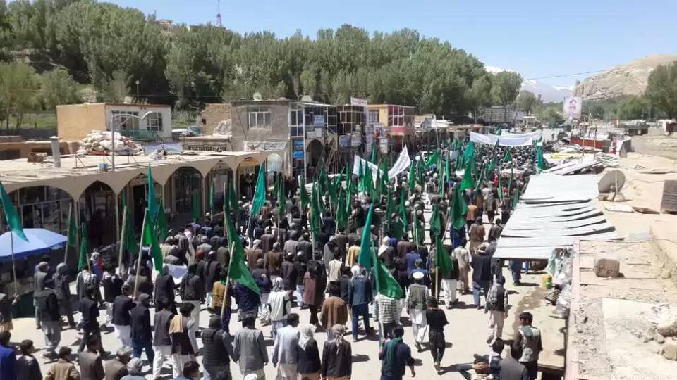 واکنش سخنگوی ارگ به تظاهرات شهروندان بامیان - تصویر دوم خبر