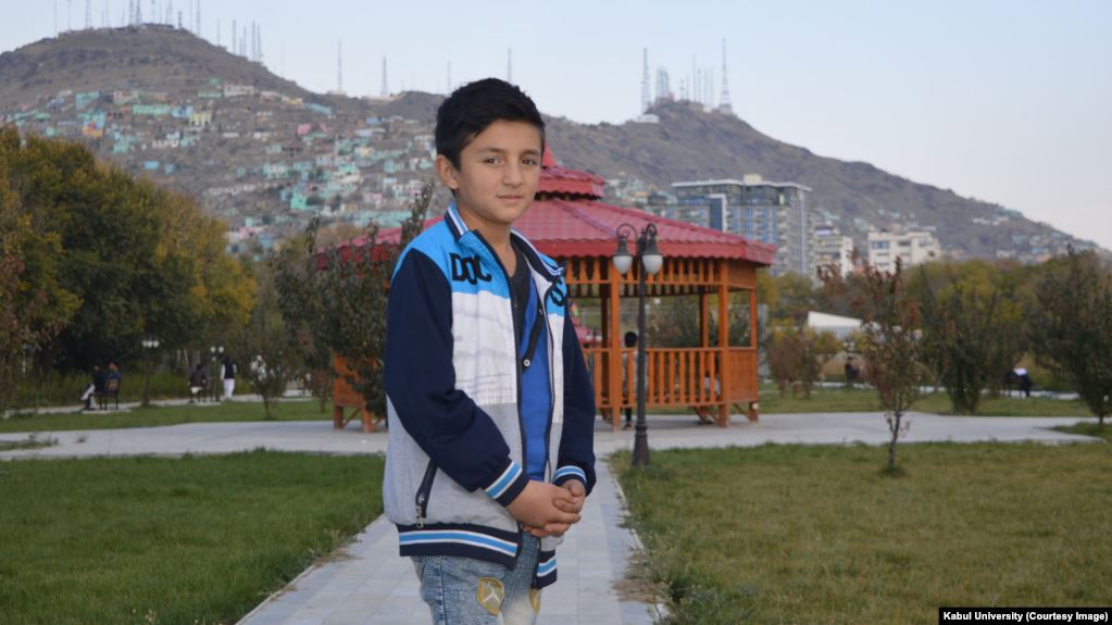  کم سن ترین دانشجوی دانشگاه کابل - خبرگزاری افغان ایرکا