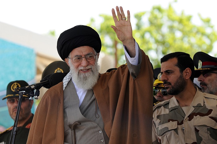 توسل به امام زمان(عج)  وسیله ای برای اظهار ارادت و عبودیت در پیشگاه خداوند متعال است و انتظار به معنای «آماده باش دائمی» است - خبرگزاری افغان ایرکا