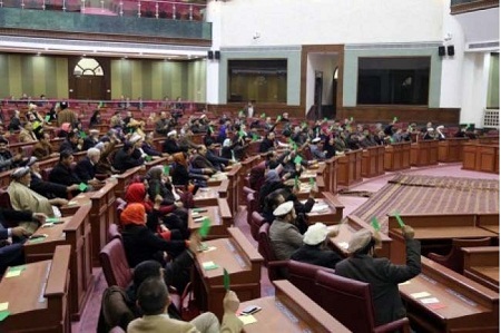 نمایندگان مجلس: رییس جمهور پروژه ها را در انحصار خود گرفته است - خبرگزاری افغان ایرکا