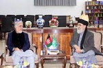 حکمتیار به فرمان پاکستان کنار عبدالله نشسته - خبرگزاری افغان ایرکا