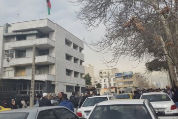مهاجرین خواستار کاهش هزینه خدمات کنسولی در ایران شدند - خبرگزاری افغان ایرکا