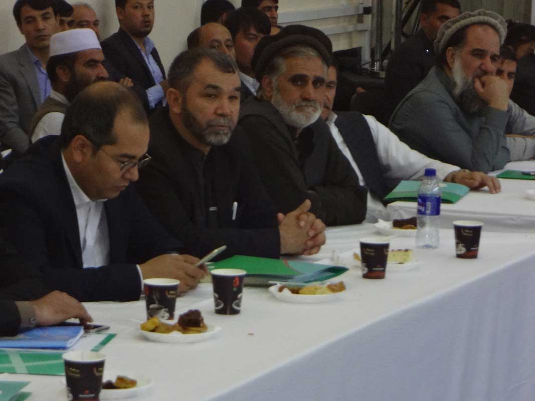  نشست ملی انتخابات با حضور نماینده سازمان ملل و احزاب سیاسی کشور برگزار شد  - تصویر دوم خبر