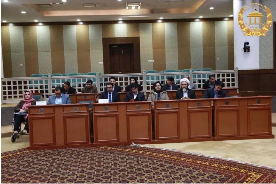  وزیر: در 17 سال گذشته یکصدهزار افراد خیالى امتیازات ورثۀ شهدا و معلولین را گرفته اند - خبرگزاری افغان ایرکا