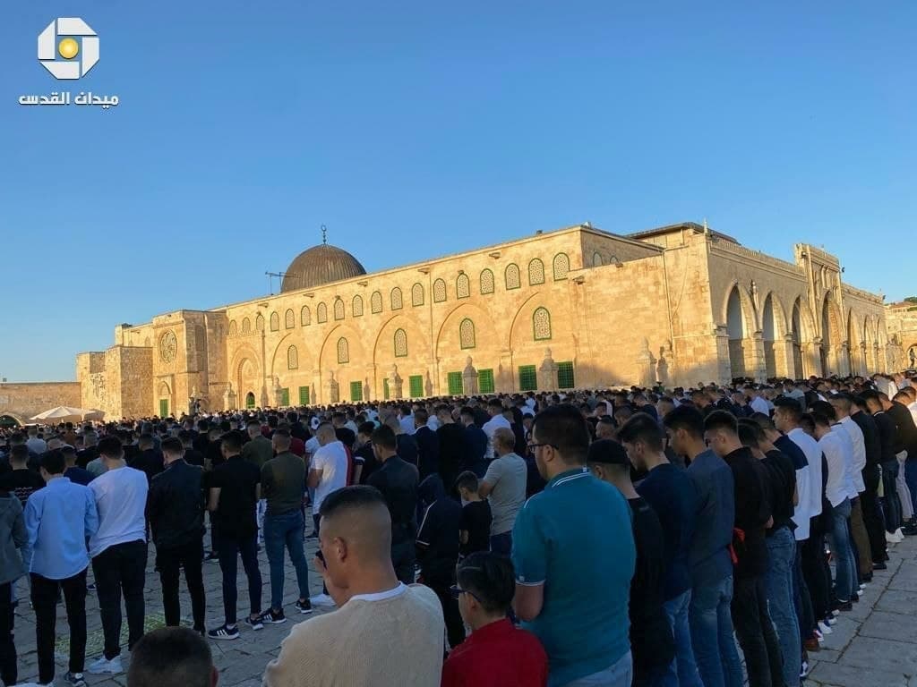 برگزاری نماز عید فطر در مسجد الاقصی با حضور گسترده فلسطینیان - تصویر دوم خبر