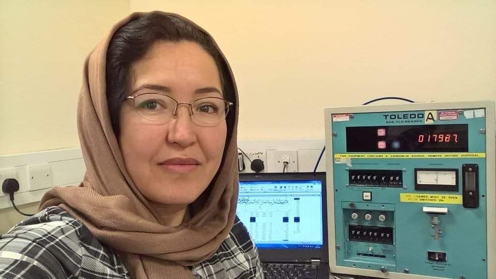 دستگاهی برای درمان سرطان؛ شکردخت جعفری دومین اختراعش را ثبت کرد - خبرگزاری افغان ایرکا