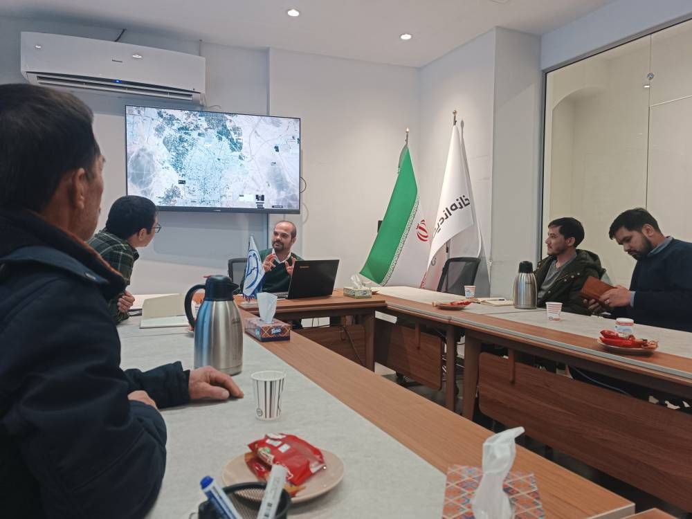 مهاجرستیزی در ایران؛ وقتی تحقیر جمعی به تبعیض اجتماعی تبدیل می شود مهاجرستیزی در ایران؛ وقتی تحقیر جمعی به تبعیض اجتماعی تبدیل می شود