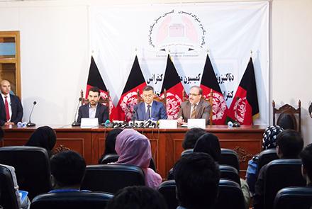 انتقادها از عدم گزینش رییس دبیرخانۀ کمیسیون شکایات انتخاباتی  - خبرگزاری افغان ایرکا