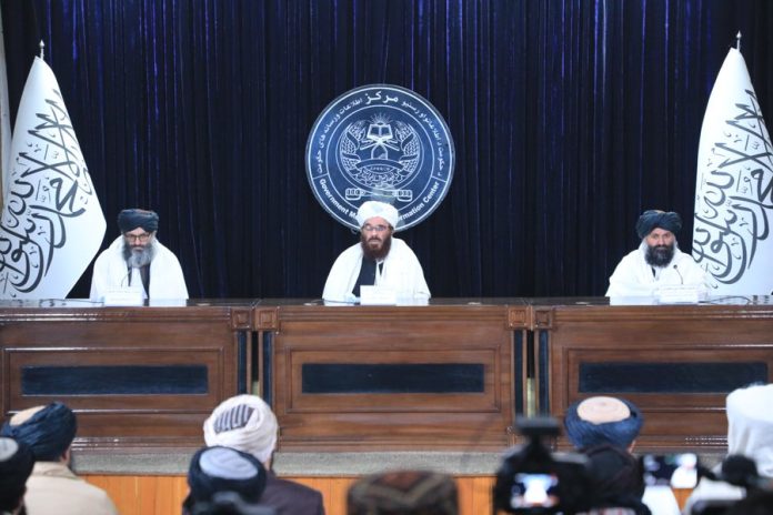 طالبان: 30 هزار زائر از افغانستان به حج می روند طالبان: 30 هزار زائر از افغانستان به حج می روند