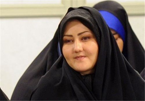 «تکتم حسینی» شاعر مهاجر افغانستانی برگزیده جایزه «قیصر امین پور» شد  - تصویر دوم خبر