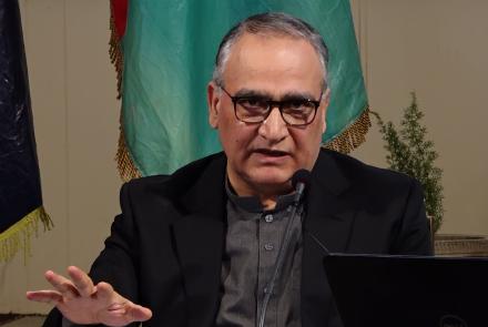  وزیر دولت در امور صلح: طالبان برای آغاز مذاکرات به آتش بس تن دهند  - خبرگزاری افغان ایرکا
