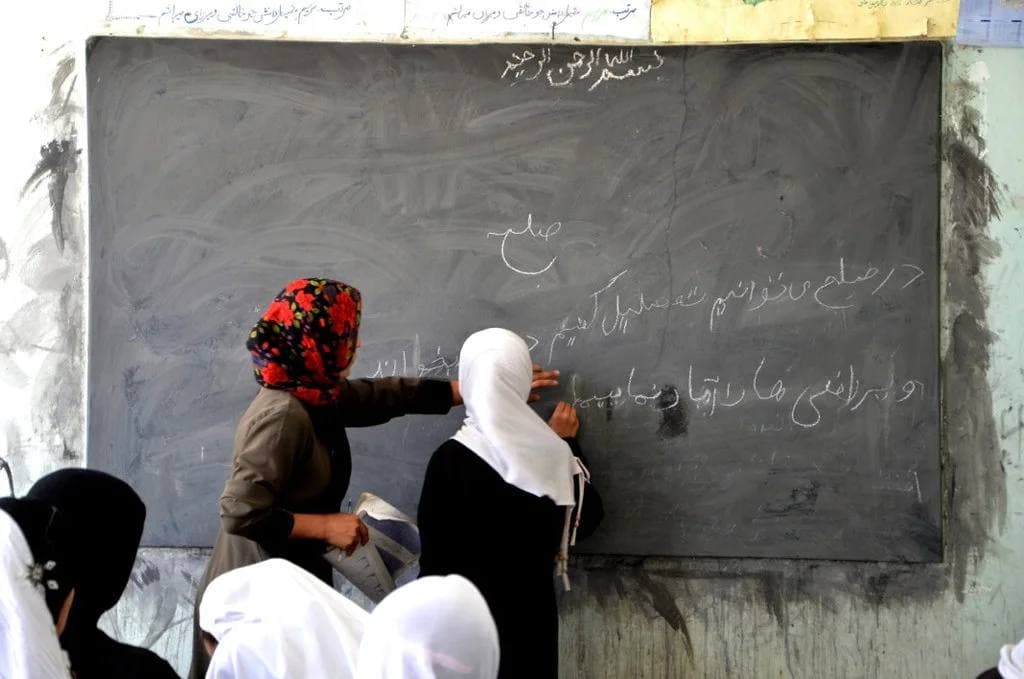 طالبان: پرداخت معاش آموزگاران توسط یونیسف یک خبر خوب است - خبرگزاری افغان ایرکا