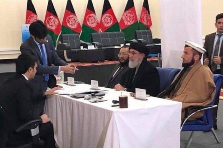 گلبدین حکمتیار برای انتخابات ریاست جمهوری ثبت نام کرد - خبرگزاری افغان ایرکا