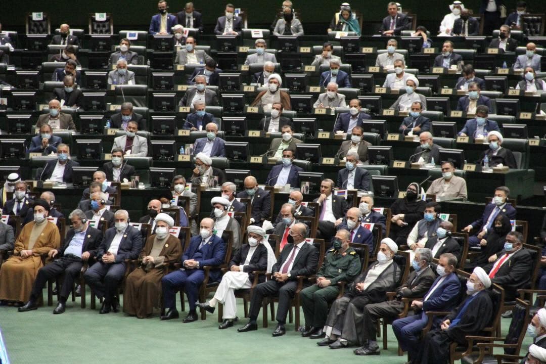 برگشت اشرف غنی پس از اشتراک در مراسم تحلیف رئیس جمهور جدید ایران - خبرگزاری افغان ایرکا