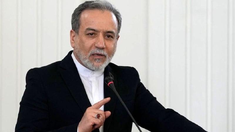 وزیر خارجه ایران: با میانجی گری قطر و پاکستان بخشی از دارایی های مسدودشده آزاد شد