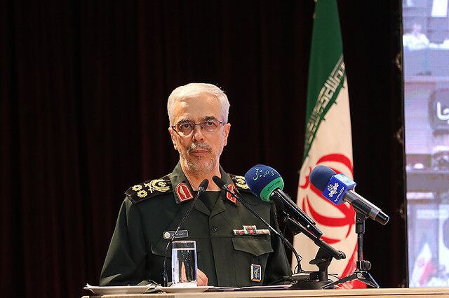 تأکید رئیس ستاد کل نیروهای مسلح ایران بر «ساماندهی اتباع بیگانه» و انسداد مرزها - خبرگزاری افغان ایرکا