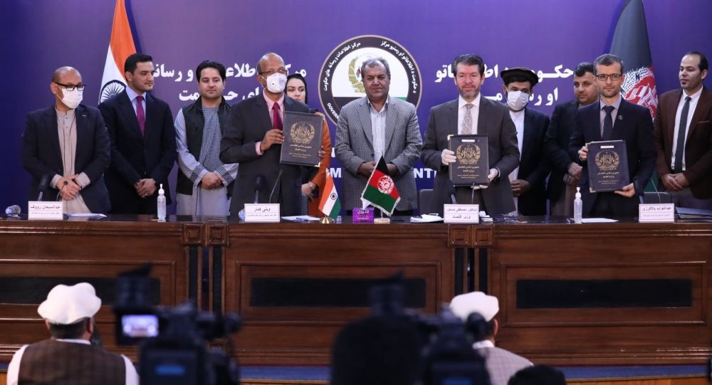 هند و افغانستان پنج تفاهم نامۀ آموزشی 2.6 میلیون دالری امضا کردند  - خبرگزاری افغان ایرکا