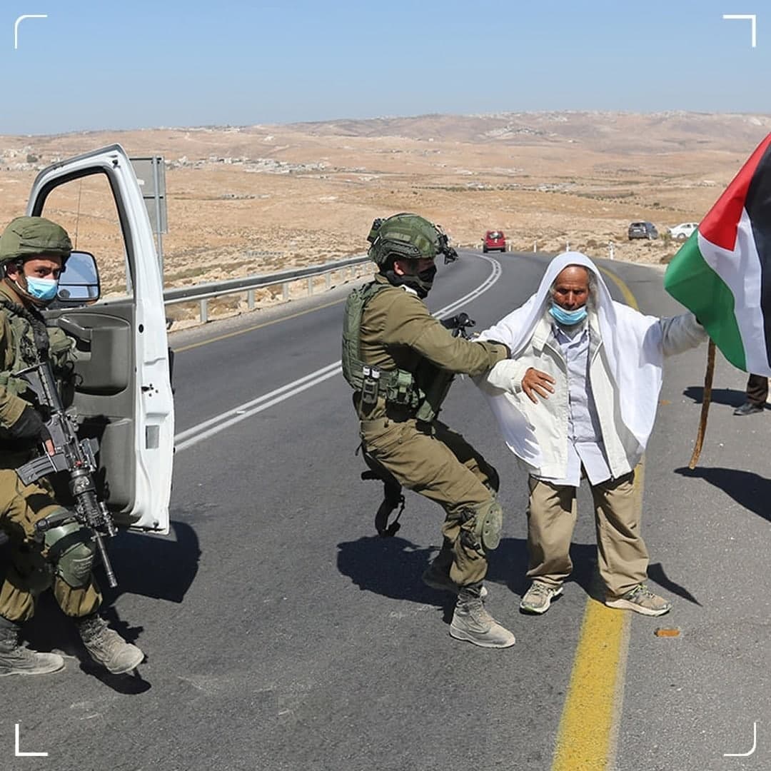  شهادت مجروح فلسطینی که نظامیان صهیونیست او را با موتر زیر گرفته بودند  - تصویر دوم خبر