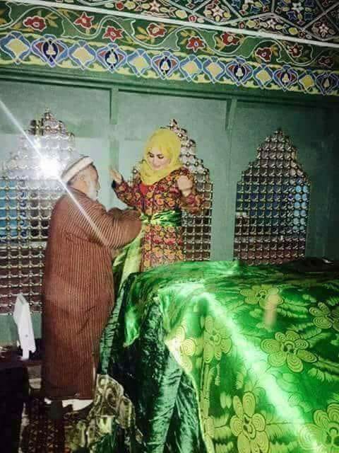 سهیلا سحر بخاطر ورودش به پارلمان دست به دامن ملا شد - تصویر دوم خبر