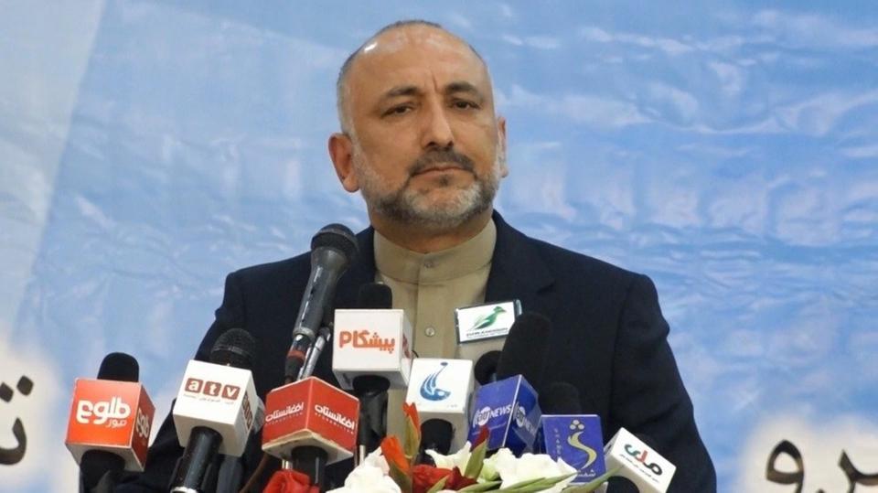  هشدار اتمر به غنی: به نهادهای دولتی آسیب زده ای، از قدرت کناره گیری کن - خبرگزاری افغان ایرکا