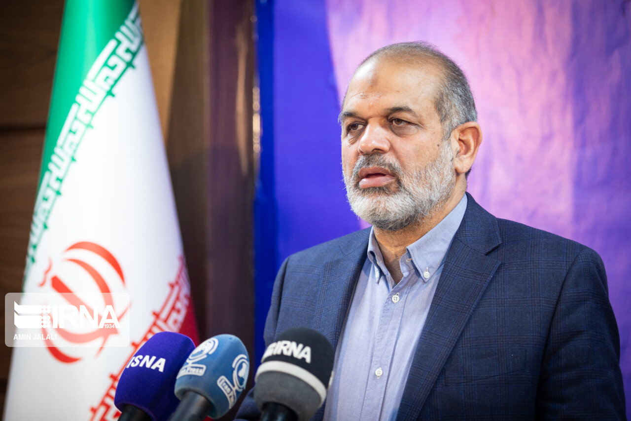 مدافعان حرم نشان دهنده پیوند دو ملت ایران و افغانستان هستند - خبرگزاری افغان ایرکا