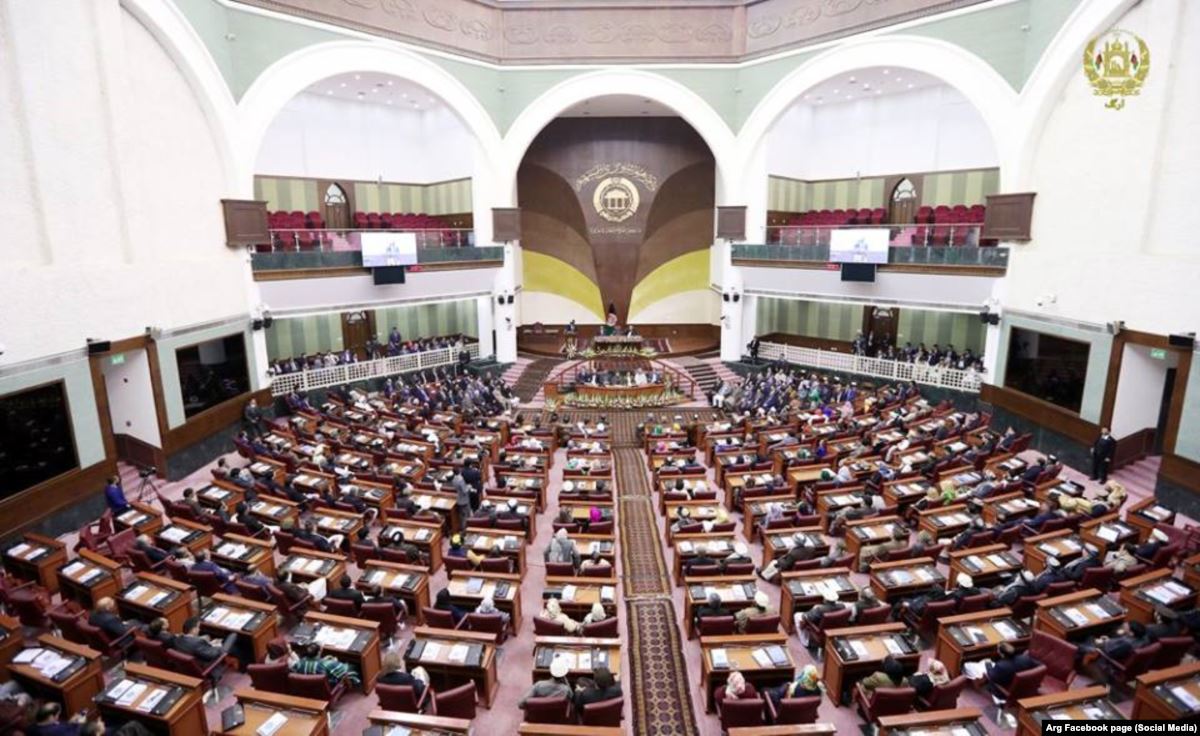شماری از نمایندگان مجلس خواستار عذرخواهی سرور دانش شدند - خبرگزاری افغان ایرکا