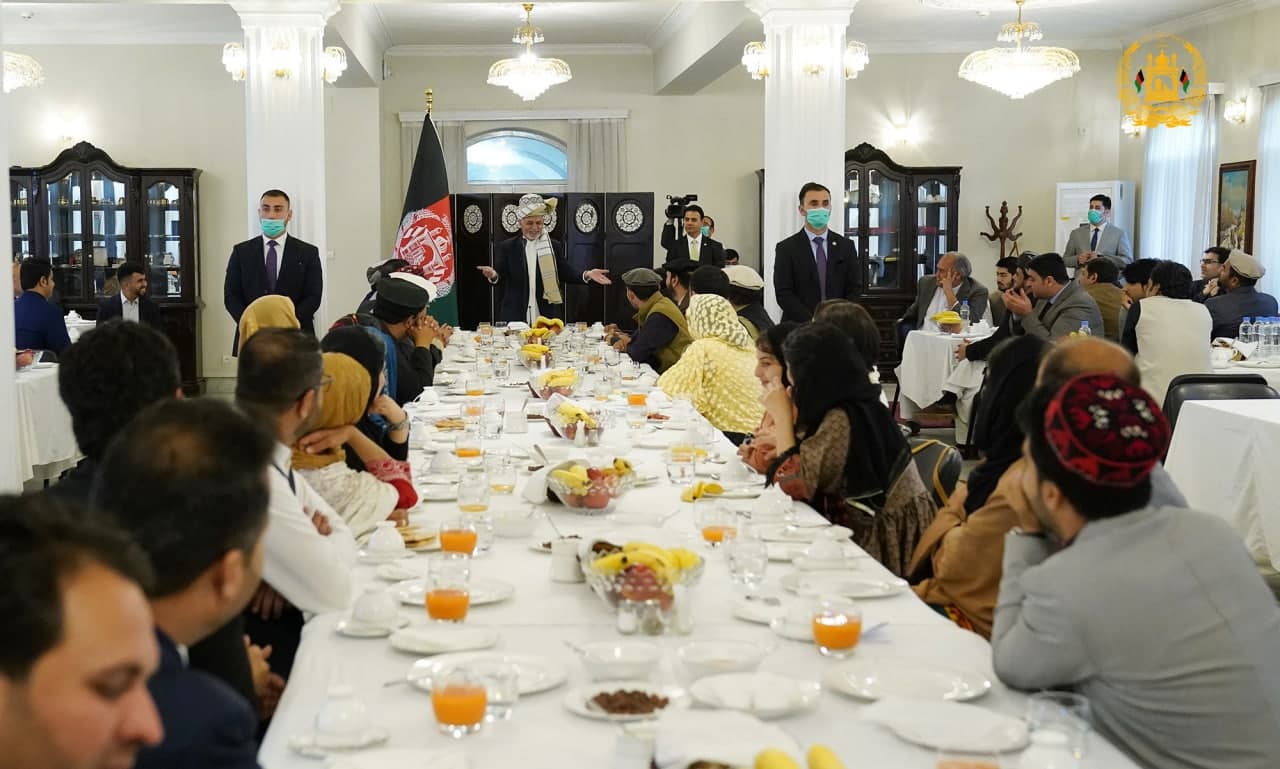 اشرف غنی: پاکستان به جنگ اعلام ناشده پایان دهد - تصویر دوم خبر