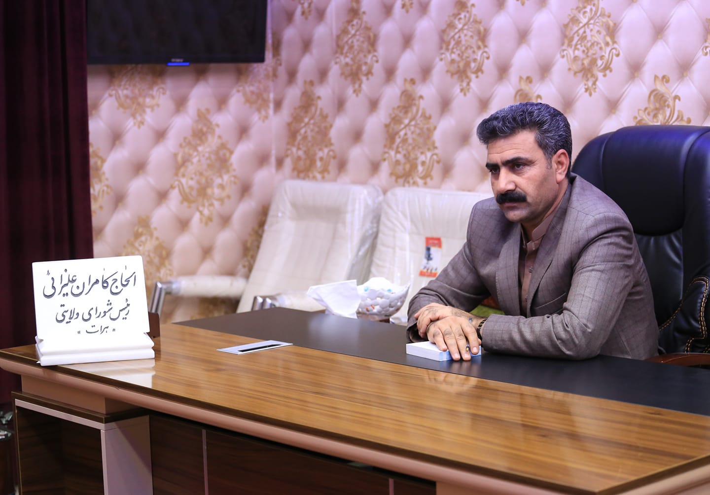 علی زایی: با یک هزار فرد مسلح علیه فرمانده پولیس هرات تظاهرات می کنیم - خبرگزاری افغان ایرکا