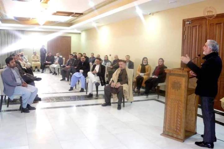 رئیس مجلس به دنبال حل و فصل اختلافات سیاسی با داکتر عبدالله دیدار و گفتگو کرد - خبرگزاری افغان ایرکا