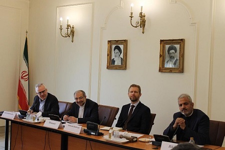 بررسی تحولات افغانستان در نشست ویدئوکنفرانسی دفتر مطالعات وزارت امور خارجه ایران - خبرگزاری افغان ایرکا