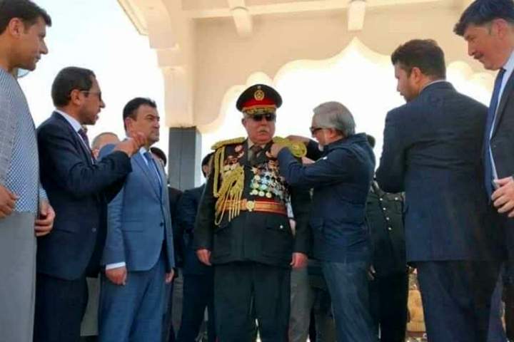 رتبه مارشالی به عبدالرشید دوستم اعطا شد - خبرگزاری افغان ایرکا