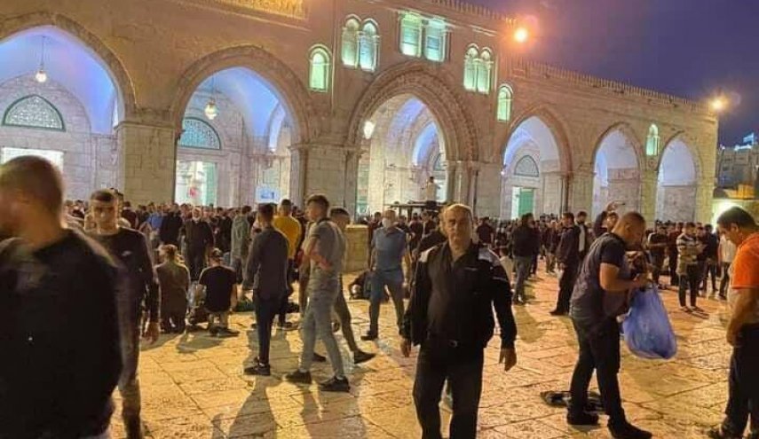  حمله نظامیان صهیونیست به نمازگزاران فلسطینی در مسجدالاقصی  - خبرگزاری افغان ایرکا