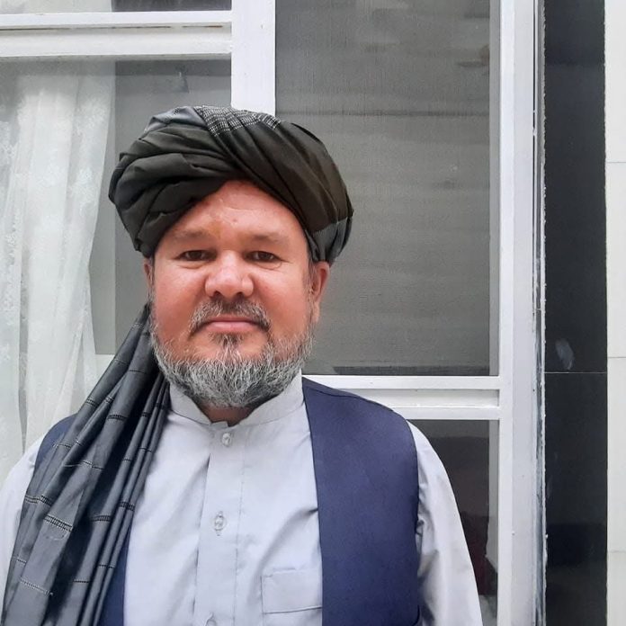 طالبان ولسوال پیشین ولسوالی خدیر ولایت دایکندی را پس از چهار ماه بازداشت به زندان بگرام منتقل کرد