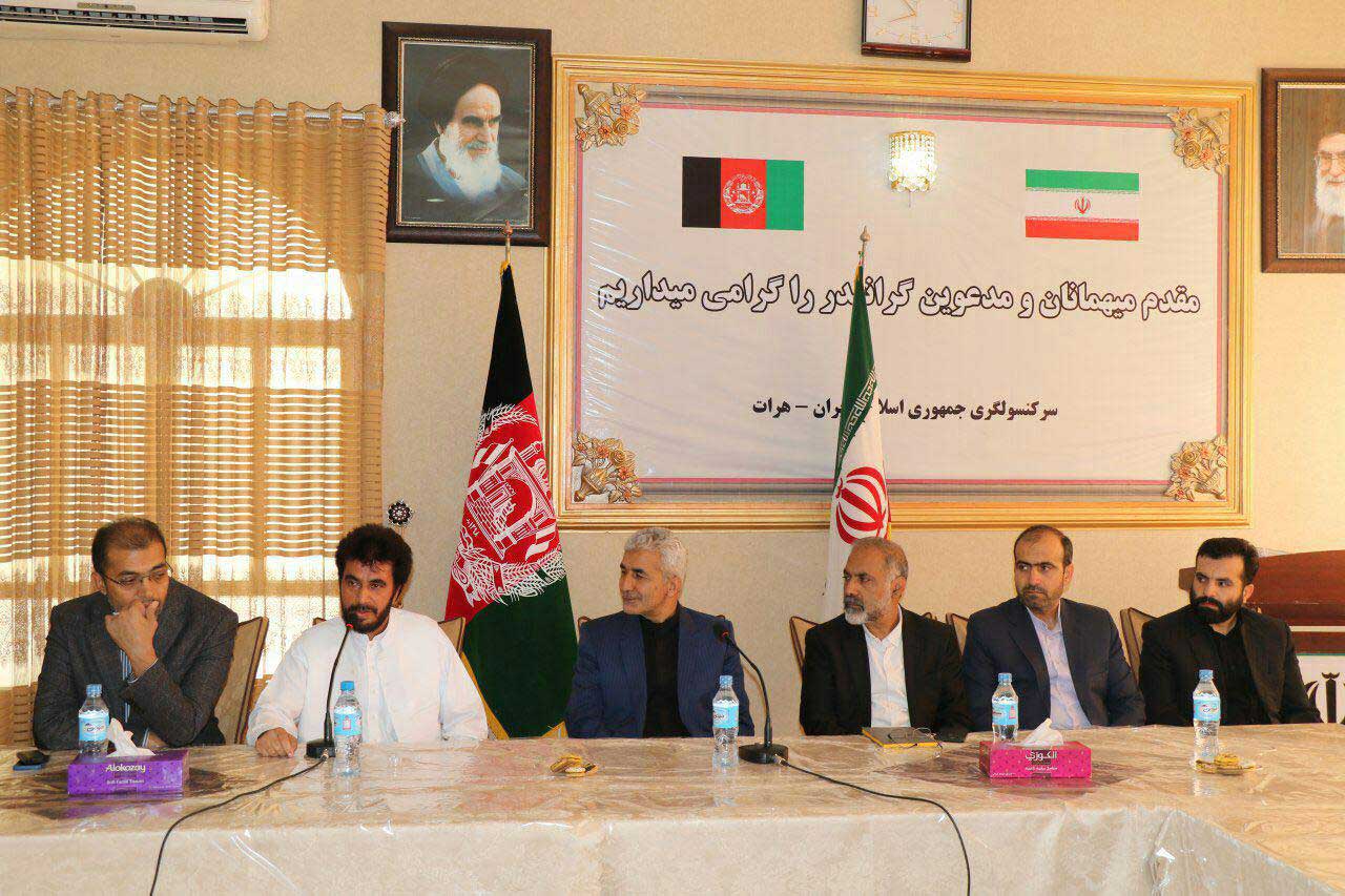 از تمامی ظرفیت ها برای خدمات به زائرین اربعین استفاده خواهیم کرد - تصویر دوم خبر