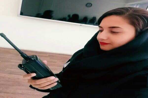 برداشت آزاد: این دختر، رییس جنایی خوست (عکس) - تصویر دوم خبر