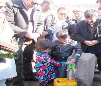 بیش از یکصد خانواده در بامیان به آب آشامیدنى صحى دسترسى پیدا کردند - خبرگزاری افغان ایرکا