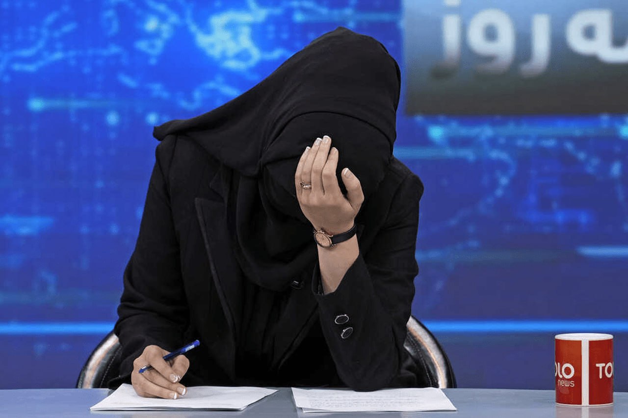 سوغات تلخ طالبان برای یک میلیون زن کارمند سوغات تلخ طالبان برای یک میلیون زن کارمند