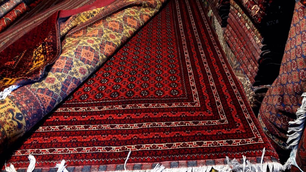طالبان: افغانستان در سال گذشته به ارزش 15 میلیون دالر قالین صادرات داشته است - خبرگزاری افغان ایرکا