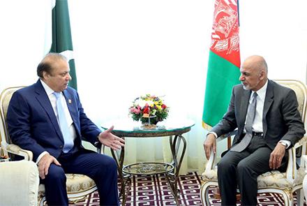 دیدار سران افغانستان و پاکستان در حاشیه شانگهای؛ توافق غنی و نوازشریف بر مبارزۀ مشترک با تروریزم  - خبرگزاری افغان ایرکا