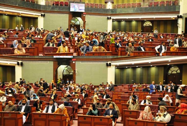 نمایندگان بازهم در انتخاب منشی و نایب منشی مجلس ناکام ماندند - خبرگزاری افغان ایرکا